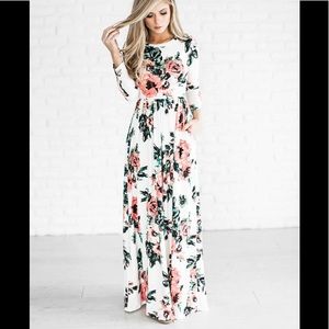 Jessa kae Maxi dress